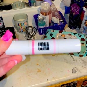 highlighter and contour stick